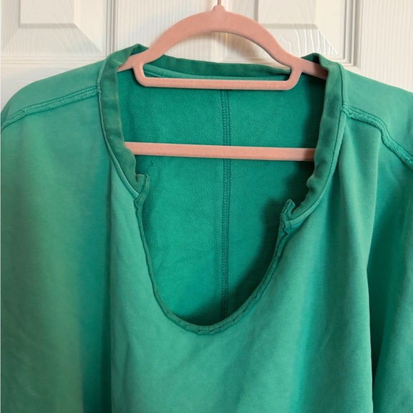 Free People Dupe Green Raw Hem Sweatshirt Oversized Notch Neck Boho Pullover - Picture 5 of 6